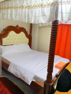 VicLux Studio, Harlequins hotel Suites woodley, Ngong road
